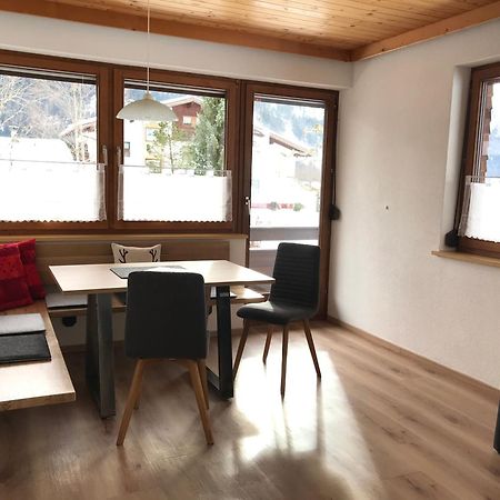 Ferienwohnungen Bailom Elbigenalp Extérieur photo